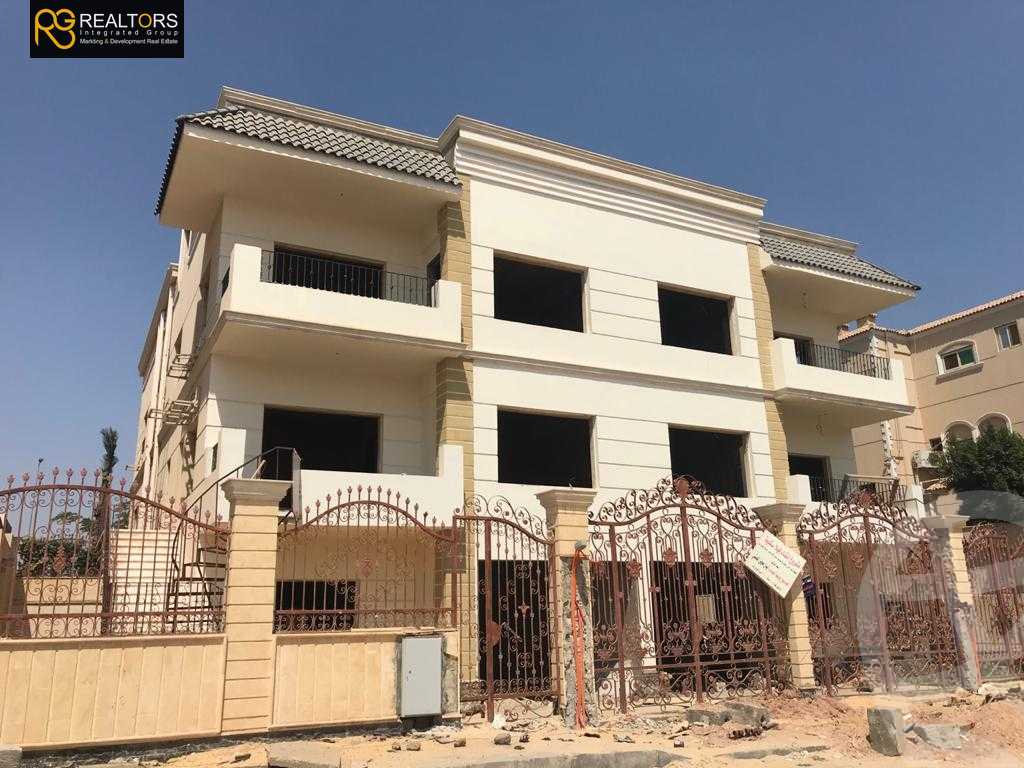 https://aqarmap.com.eg/ar/listing/3822448-for-sale-cairo-el-sheikh-zayed-city-el-hay-el-thaleth-ashaer-lhy-lthlth-shr