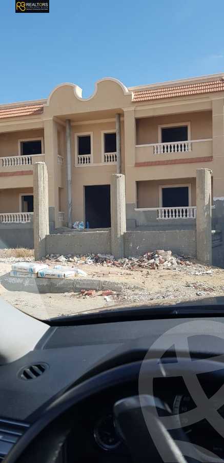 https://aqarmap.com.eg/ar/listing/3826428-for-sale-cairo-el-sheikh-zayed-city-el-hay-el-thaleth-ashaer-area-5