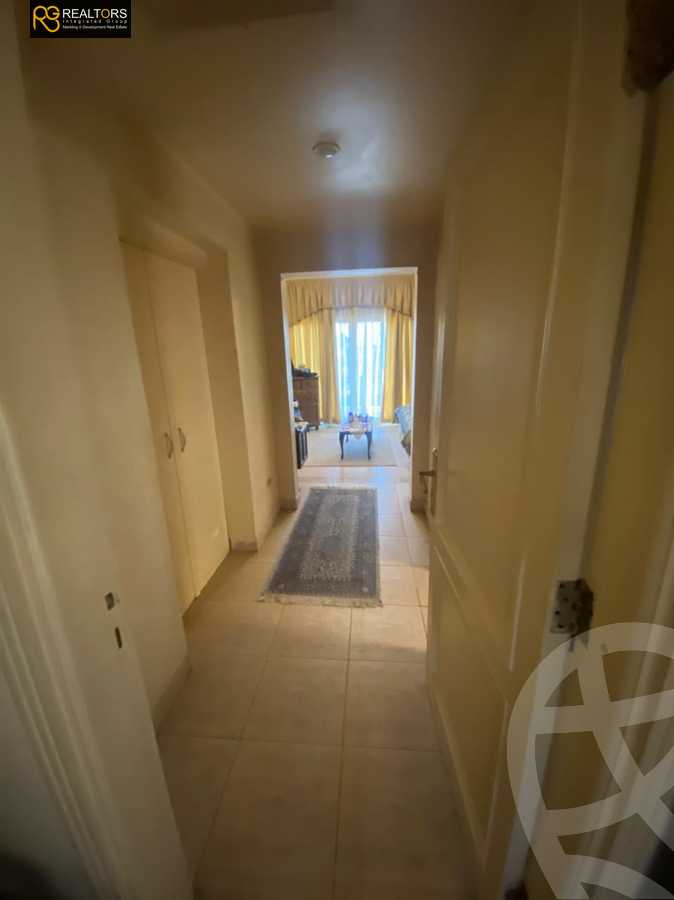 https://aqarmap.com.eg/ar/listing/3829567-for-sale-cairo-el-sheikh-zayed-city-compounds-in-sheikh-zayed-belle-ville