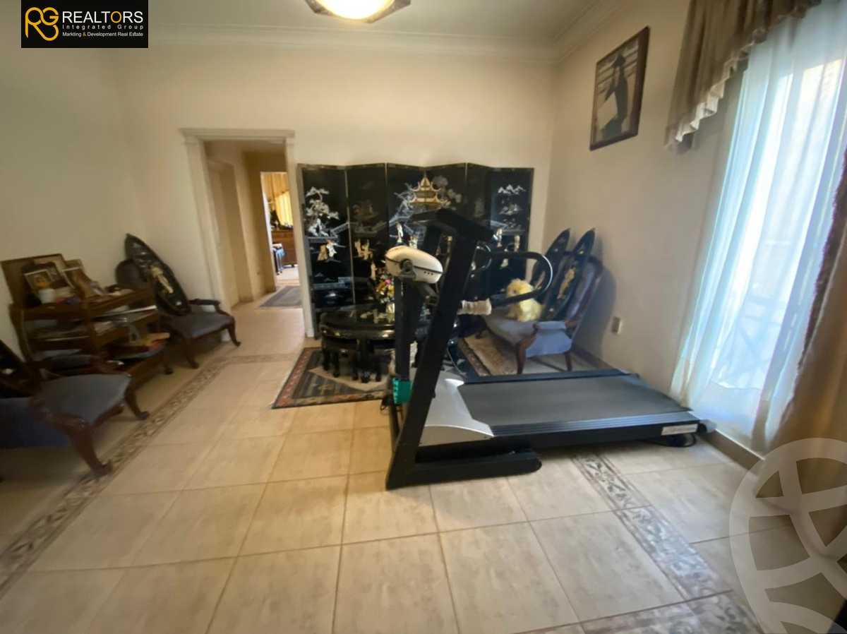 https://aqarmap.com.eg/ar/listing/3829567-for-sale-cairo-el-sheikh-zayed-city-compounds-in-sheikh-zayed-belle-ville