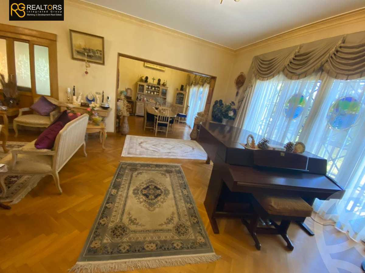 https://aqarmap.com.eg/ar/listing/3829567-for-sale-cairo-el-sheikh-zayed-city-compounds-in-sheikh-zayed-belle-ville