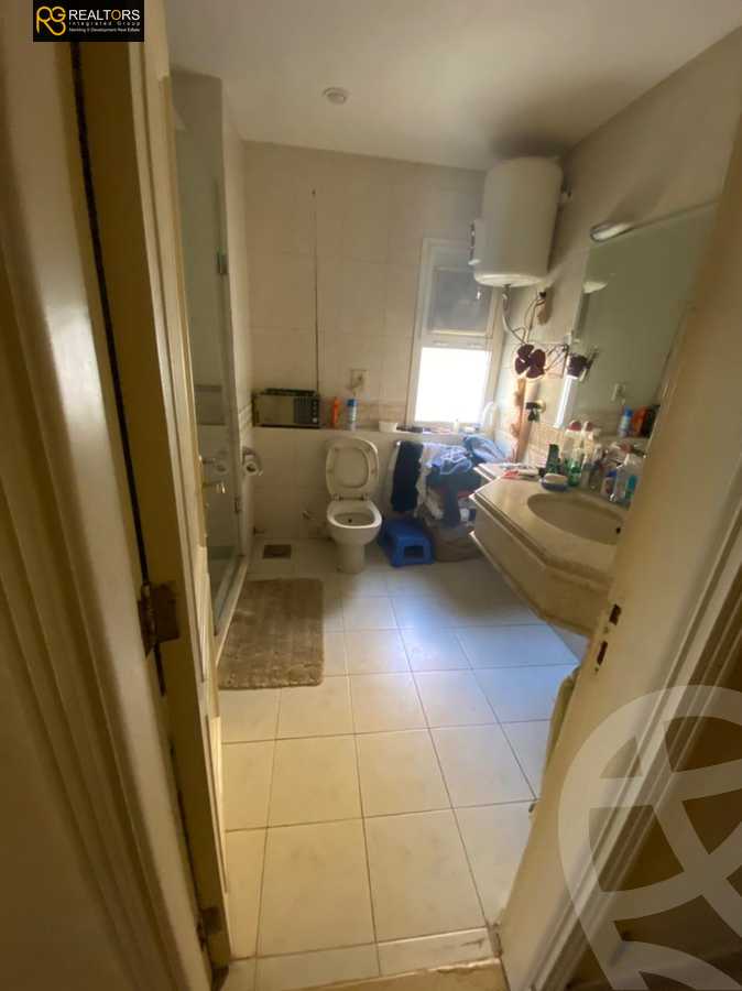 https://aqarmap.com.eg/ar/listing/3829567-for-sale-cairo-el-sheikh-zayed-city-compounds-in-sheikh-zayed-belle-ville
