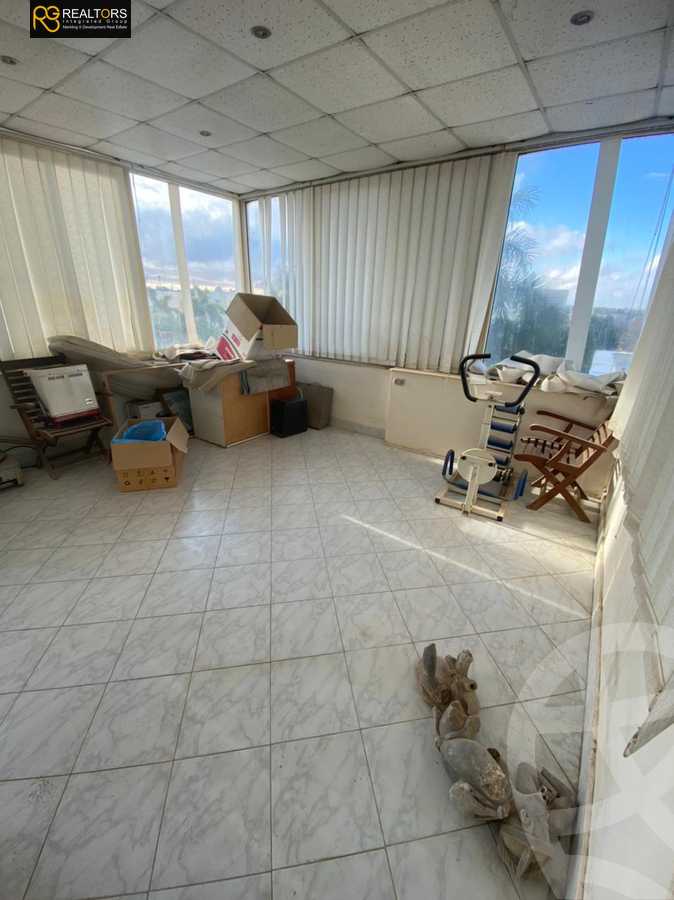https://aqarmap.com.eg/ar/listing/3829567-for-sale-cairo-el-sheikh-zayed-city-compounds-in-sheikh-zayed-belle-ville