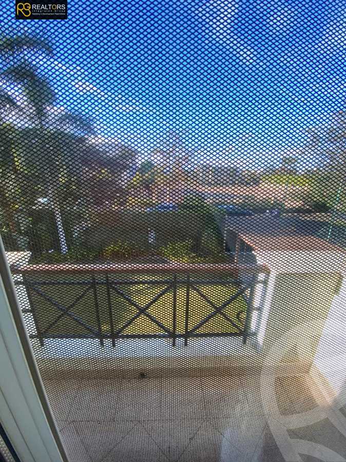 https://aqarmap.com.eg/ar/listing/3829567-for-sale-cairo-el-sheikh-zayed-city-compounds-in-sheikh-zayed-belle-ville
