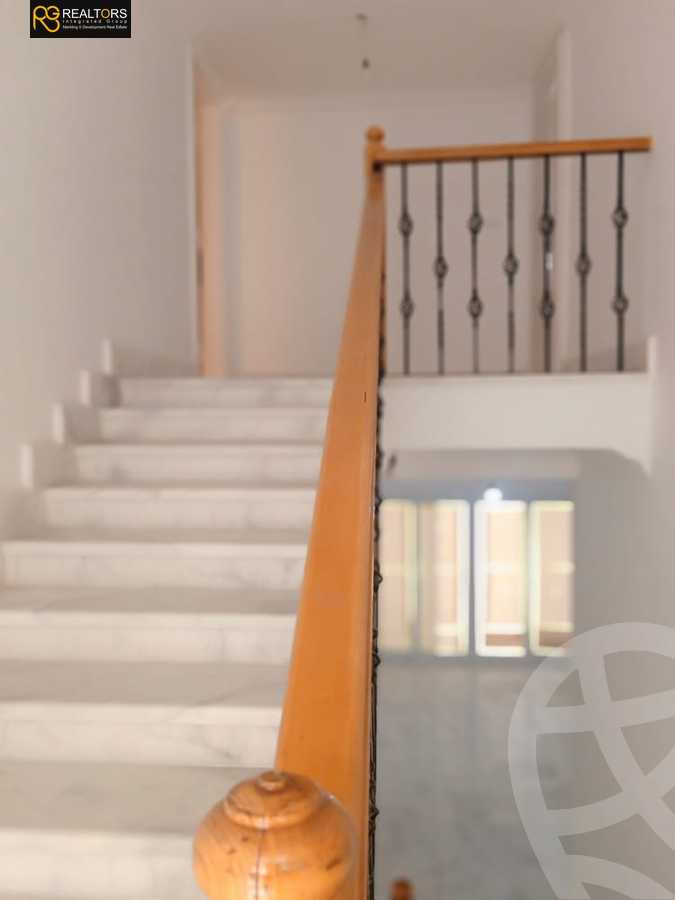 https://aqarmap.com.eg/ar/listing/3842668-for-sale-cairo-el-sheikh-zayed-city-compounds-in-sheikh-zayed-beverly-hills