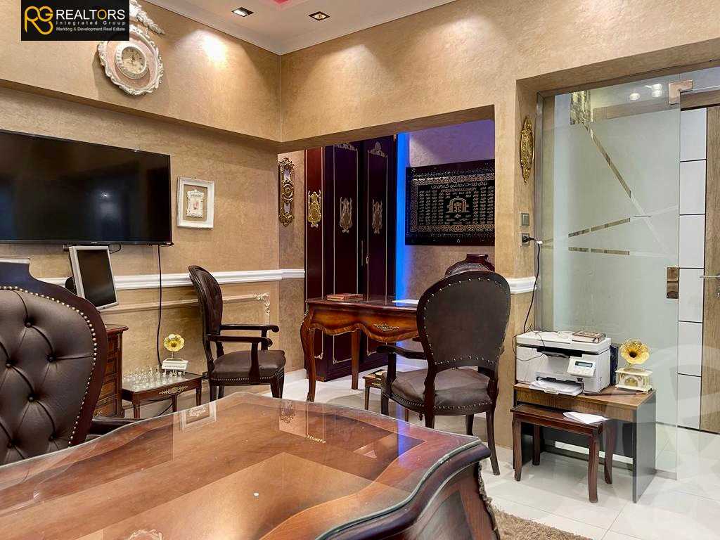 https://aqarmap.com.eg/ar/listing/3857963-for-sale-cairo-el-sheikh-zayed-city-el-hay-elawel-street-23