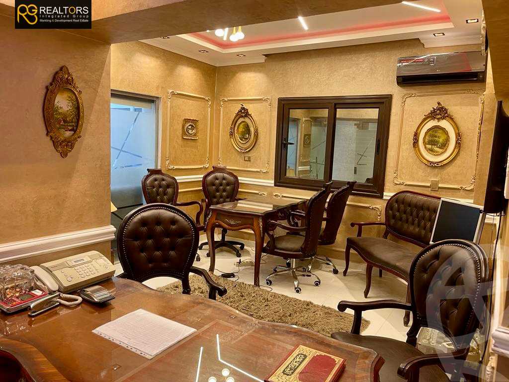 https://aqarmap.com.eg/ar/listing/3857963-for-sale-cairo-el-sheikh-zayed-city-el-hay-elawel-street-23