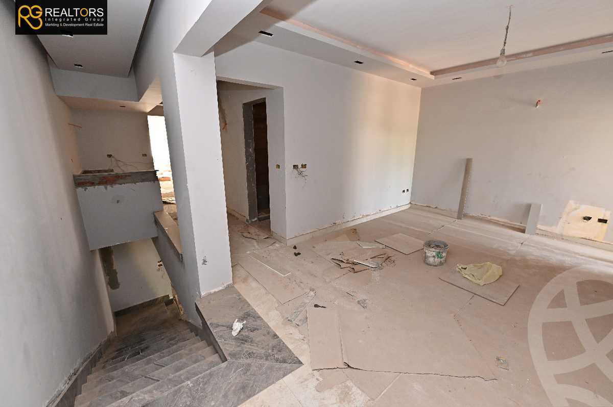 https://aqarmap.com.eg/ar/listing/3871719-for-sale-cairo-6th-of-october-compounds-mountain-view-giza-plateau