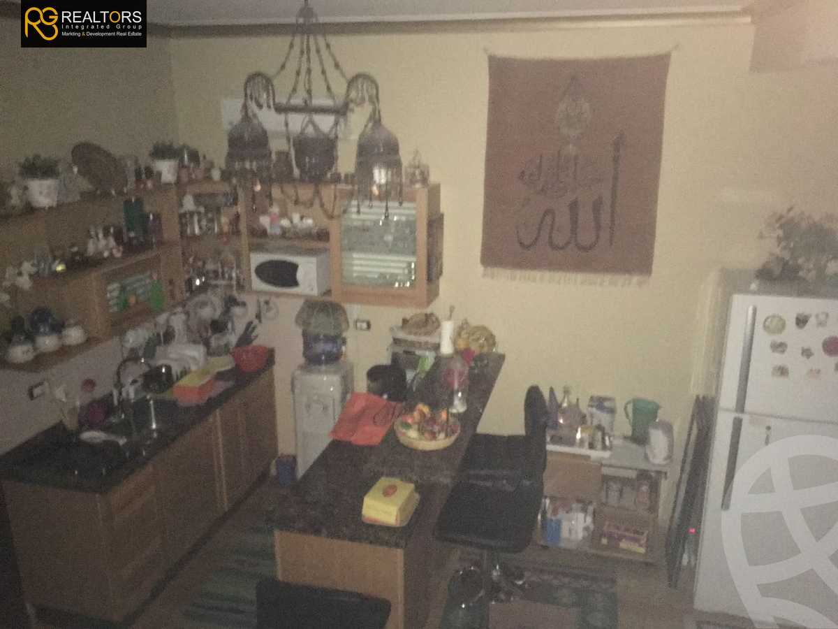 https://aqarmap.com.eg/ar/listing/3871940-for-sale-cairo-el-sheikh-zayed-city-compounds-in-sheikh-zayed-beverly-hills