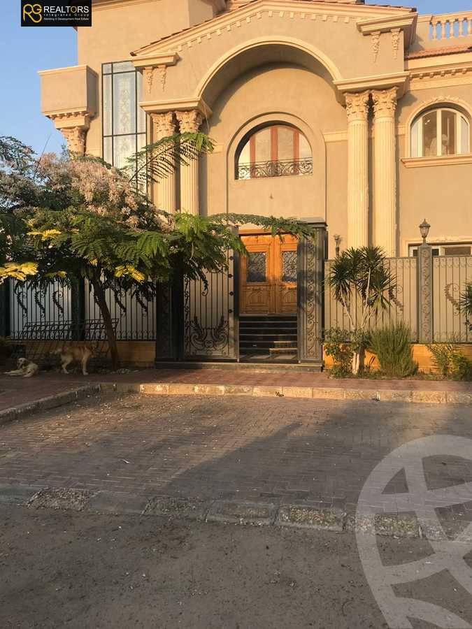 https://aqarmap.com.eg/ar/listing/3877273-for-sale-cairo-6th-of-october-compound-mena-garden-city