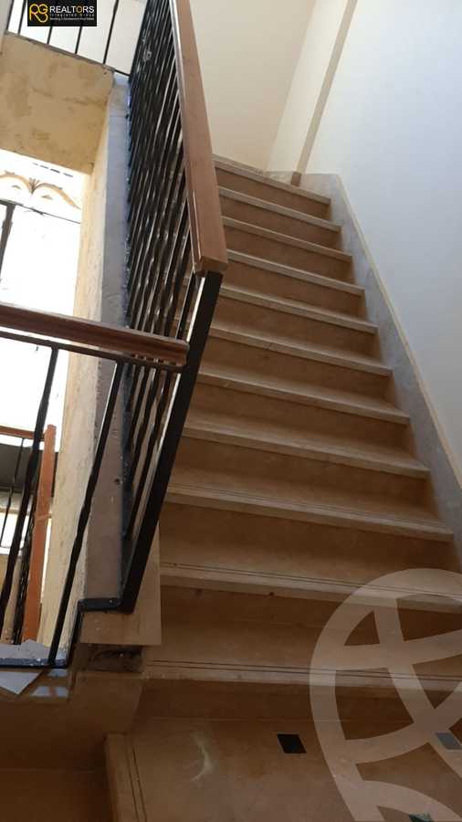 https://aqarmap.com.eg/ar/listing/3877292-for-sale-cairo-6th-of-october-garb-someed-neighborhood-7th