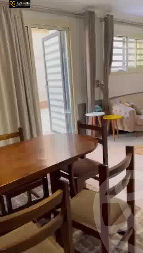 https://aqarmap.com.eg/ar/listing/3877381-for-sale-cairo-el-sheikh-zayed-city-el-hay-eltaseaa-area-3