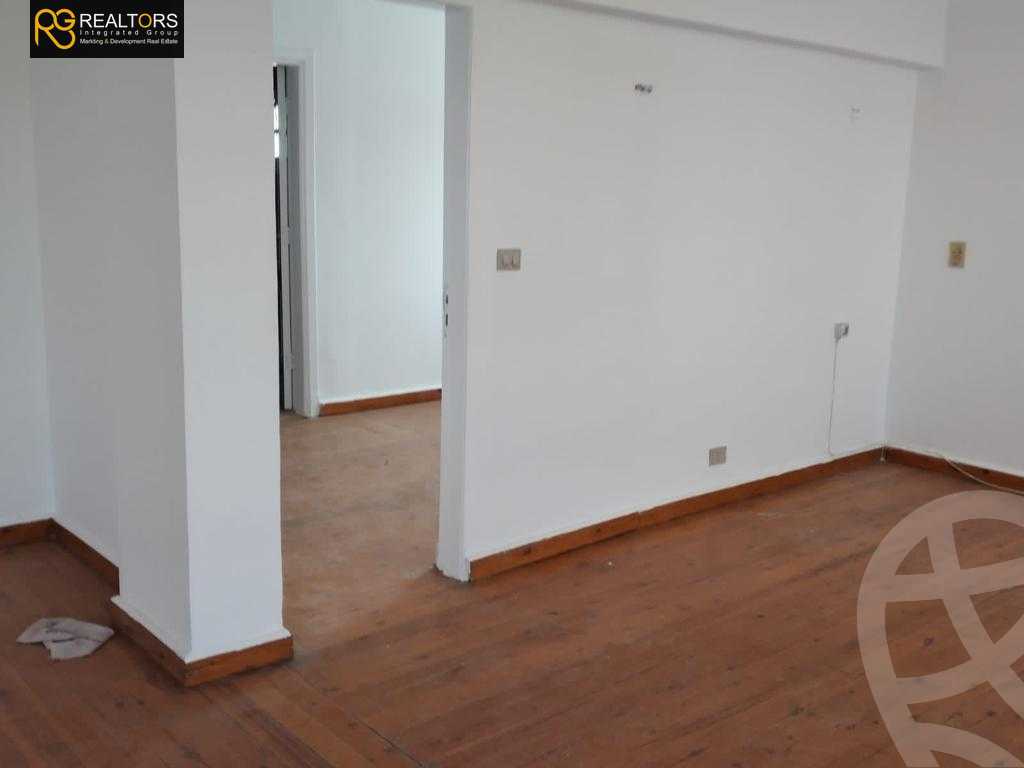 https://aqarmap.com.eg/ar/listing/3881760-for-rent-cairo-el-sheikh-zayed-city-compounds-in-sheikh-zayed-beverly-hills