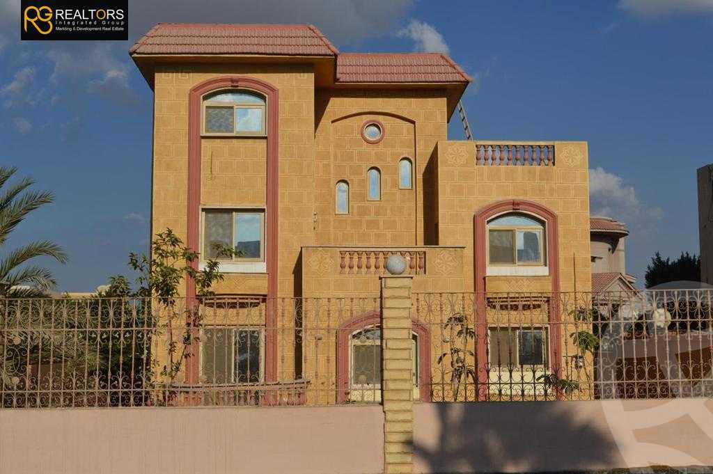https://aqarmap.com.eg/ar/listing/3881851-for-sale-cairo-el-sheikh-zayed-city-compounds-in-sheikh-zayed-el-safwa