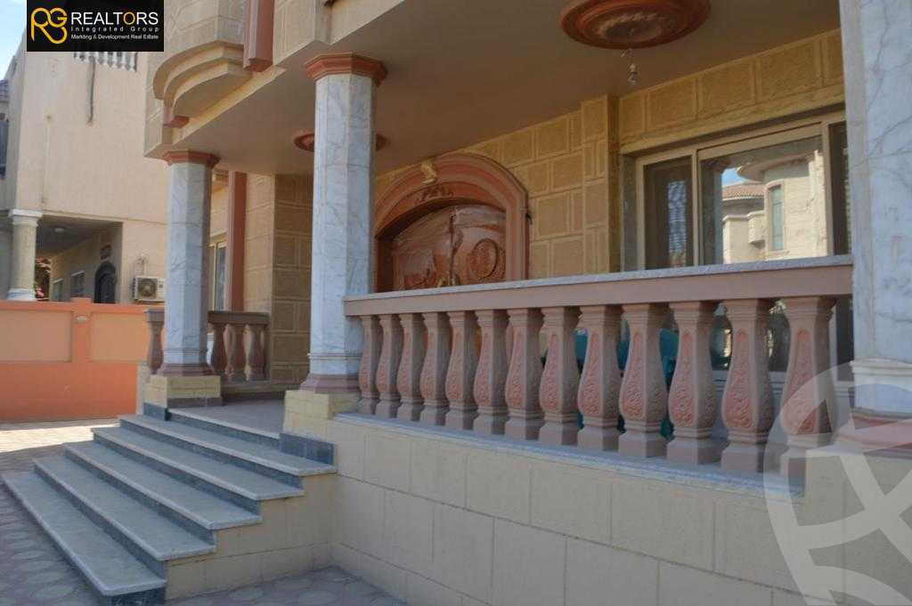 https://aqarmap.com.eg/ar/listing/3881851-for-sale-cairo-el-sheikh-zayed-city-compounds-in-sheikh-zayed-el-safwa