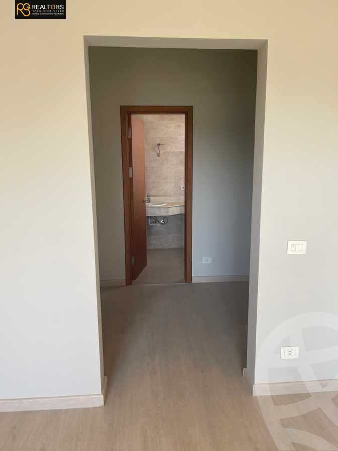 https://aqarmap.com.eg/ar/listing/3883114-for-sale-cairo-el-sheikh-zayed-city-compounds-in-sheikh-zayed-atrio