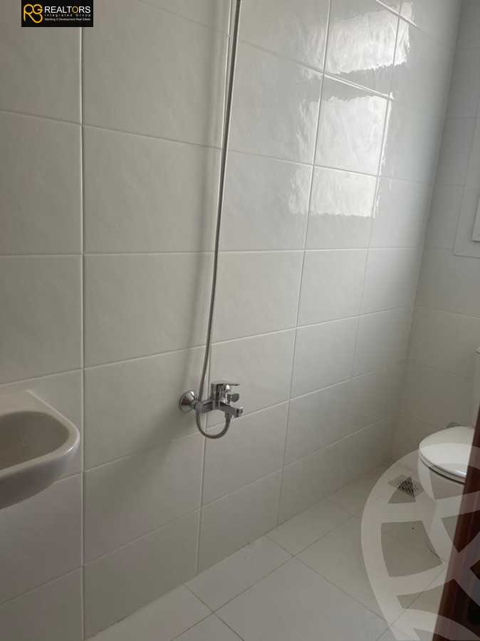 https://aqarmap.com.eg/ar/listing/3883114-for-sale-cairo-el-sheikh-zayed-city-compounds-in-sheikh-zayed-atrio