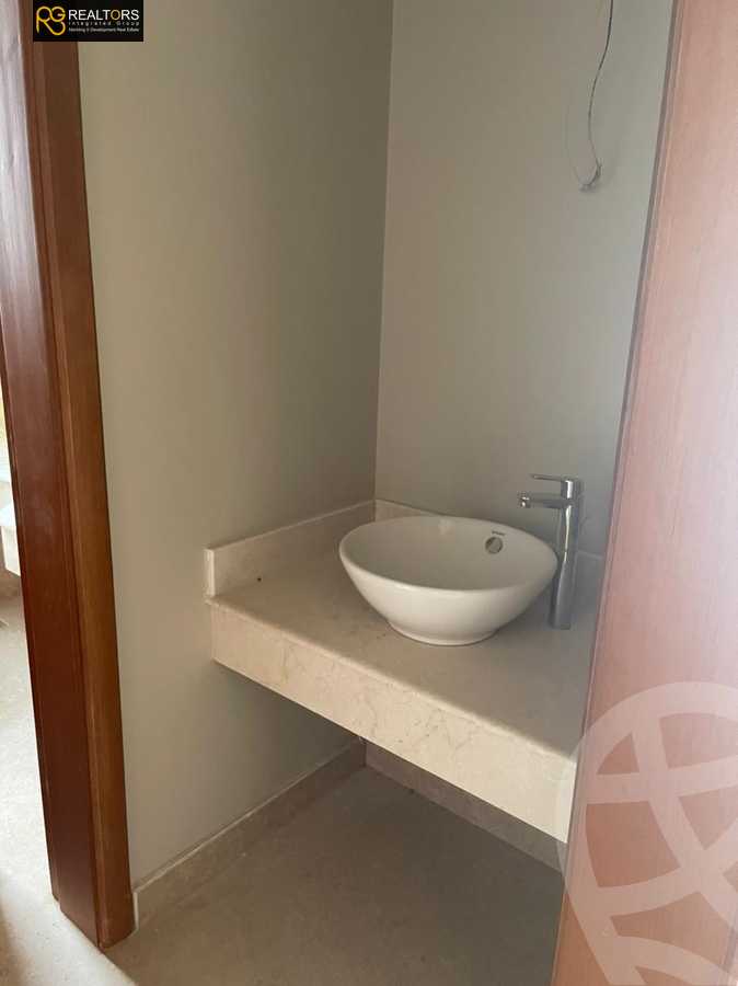 https://aqarmap.com.eg/ar/listing/3883114-for-sale-cairo-el-sheikh-zayed-city-compounds-in-sheikh-zayed-atrio