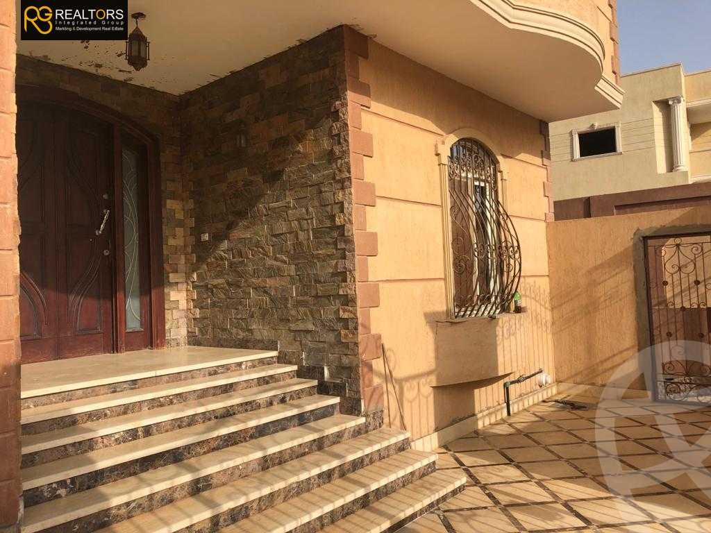 https://aqarmap.com.eg/ar/listing/3883329-for-sale-cairo-el-sheikh-zayed-city-el-hay-el-thaleth-ashaer-shr-35