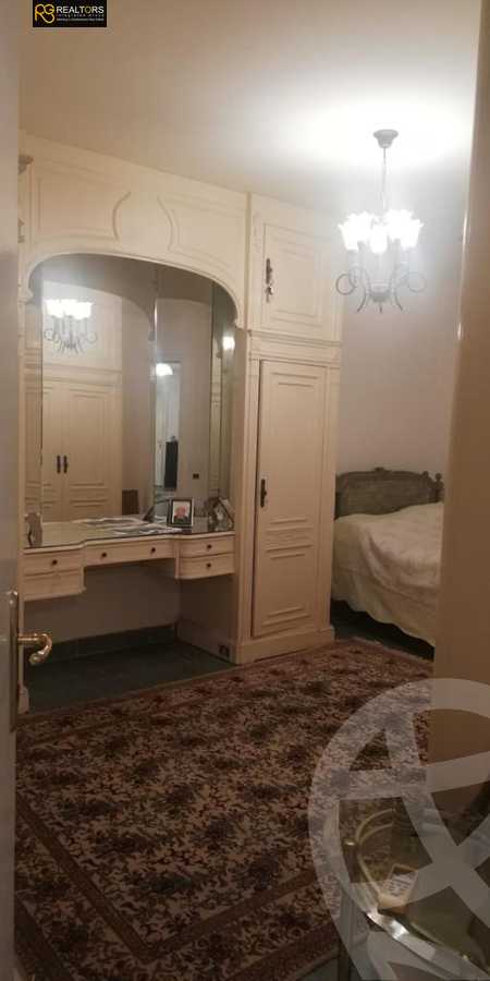 https://aqarmap.com.eg/ar/listing/3885182-for-sale-cairo-6th-of-october-compound-mena-garden-city