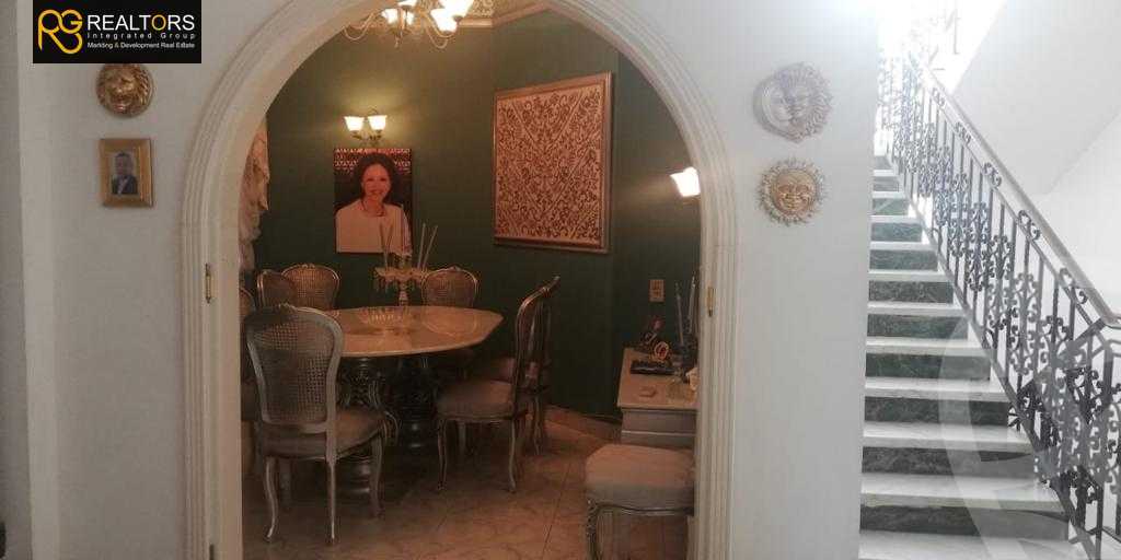 https://aqarmap.com.eg/ar/listing/3885182-for-sale-cairo-6th-of-october-compound-mena-garden-city