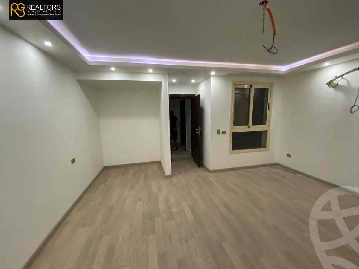 https://aqarmap.com.eg/ar/listing/3887050-for-sale-cairo-6th-of-october-compounds-brnsys
