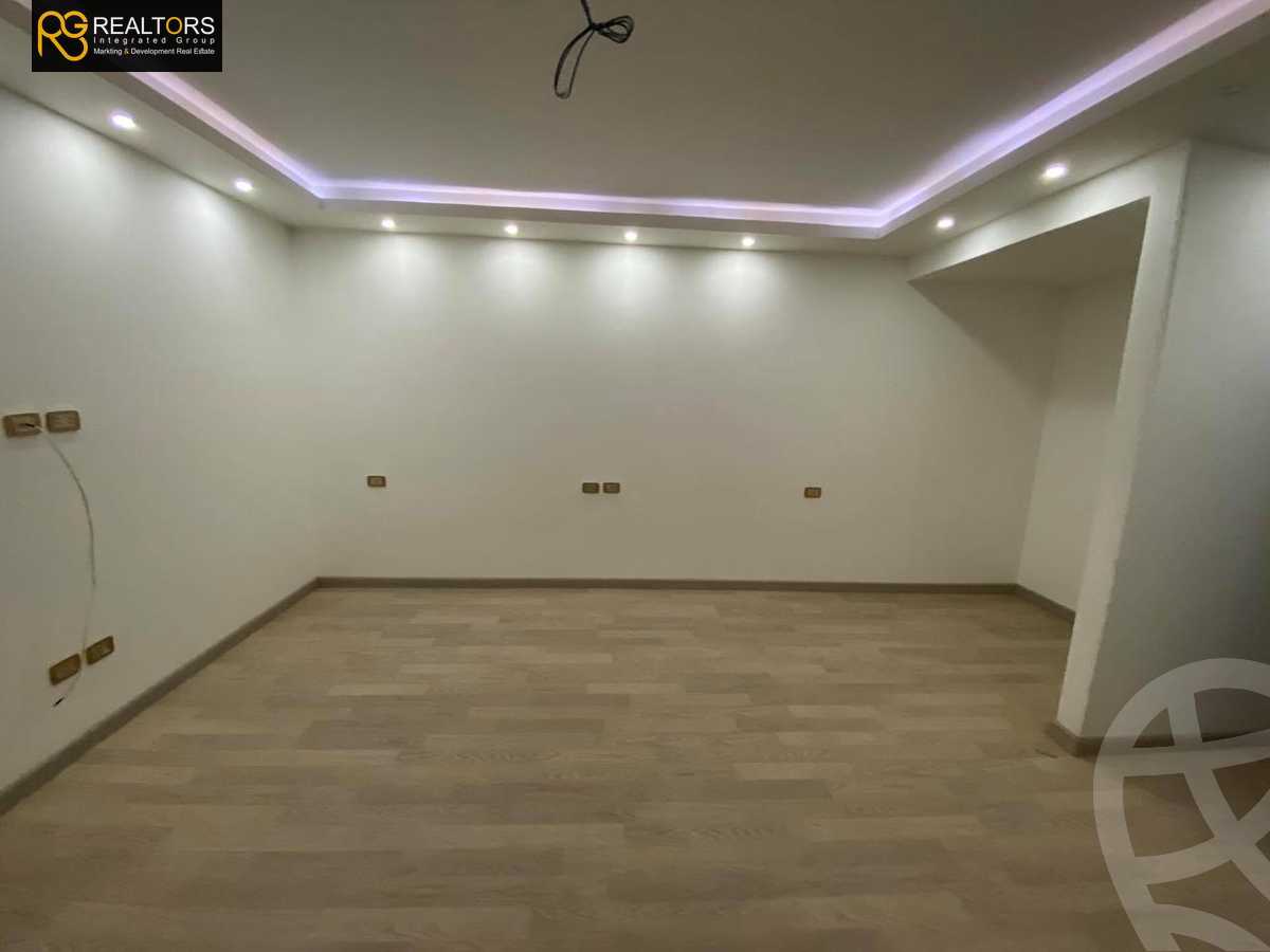 https://aqarmap.com.eg/ar/listing/3887050-for-sale-cairo-6th-of-october-compounds-brnsys
