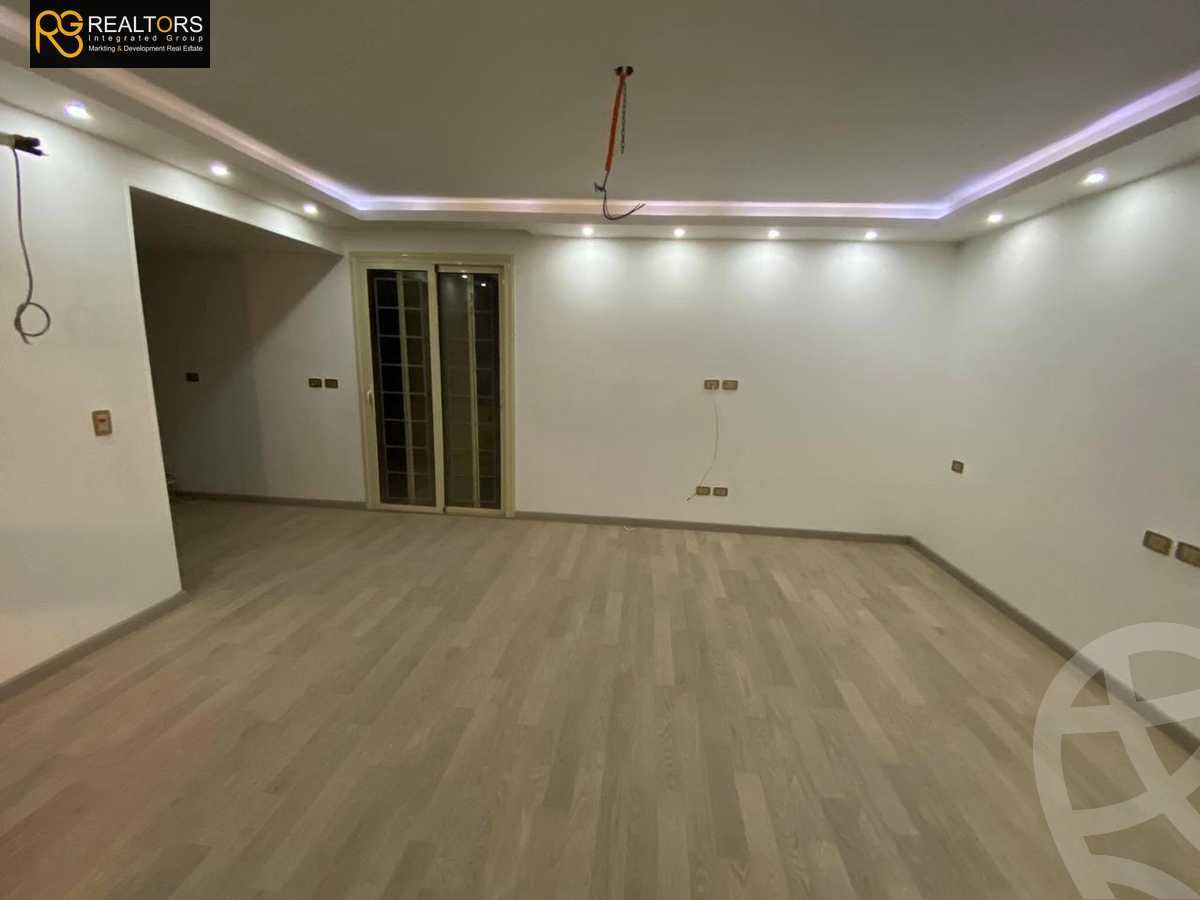 https://aqarmap.com.eg/ar/listing/3887050-for-sale-cairo-6th-of-october-compounds-brnsys