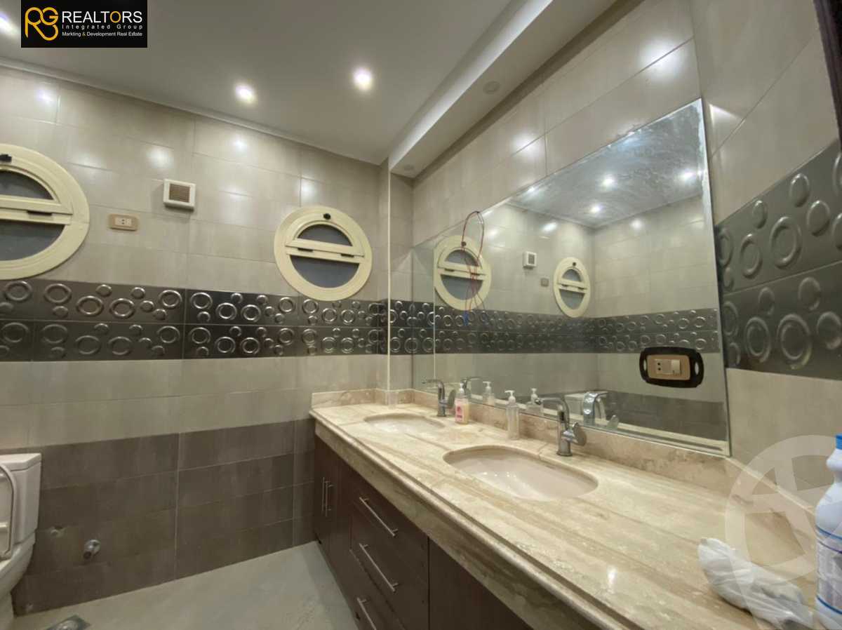 https://aqarmap.com.eg/ar/listing/3887050-for-sale-cairo-6th-of-october-compounds-brnsys