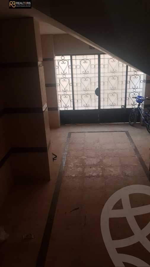 https://aqarmap.com.eg/ar/listing/3892974-for-sale-cairo-6th-of-october-el-ahyaa-neighborhood-5th-no-3-st