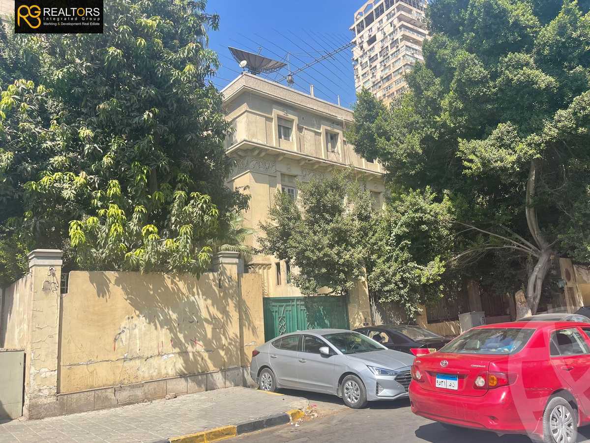 https://aqarmap.com.eg/ar/listing/3904600-for-sale-cairo-ljyz-shareaa-morad  charel degol