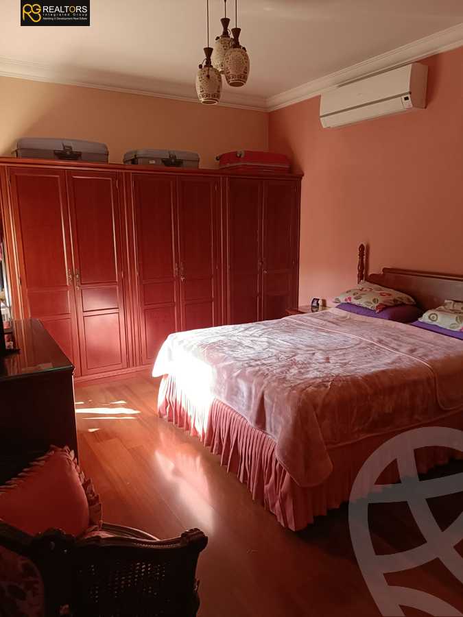 https://aqarmap.com.eg/en/listing/3926850-for-sale-cairo-6th-of-october-compound-rwyl-fly