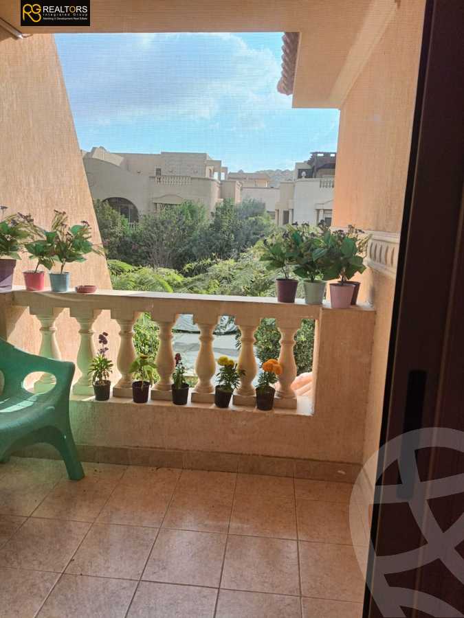 https://aqarmap.com.eg/en/listing/3926850-for-sale-cairo-6th-of-october-compound-rwyl-fly