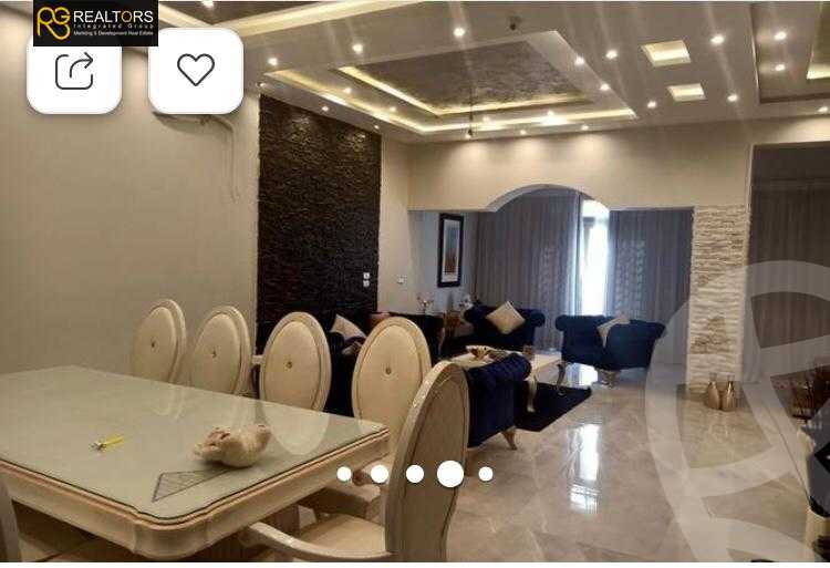 https://aqarmap.com.eg/ar/listing/3936617-for-sale-cairo-el-sheikh-zayed-city-compounds-in-sheikh-zayed-royal-meadows