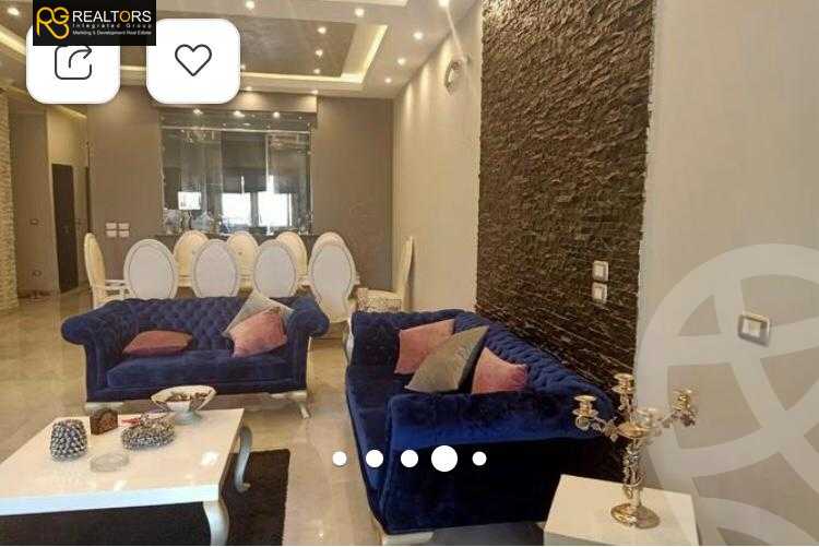 https://aqarmap.com.eg/ar/listing/3936617-for-sale-cairo-el-sheikh-zayed-city-compounds-in-sheikh-zayed-royal-meadows