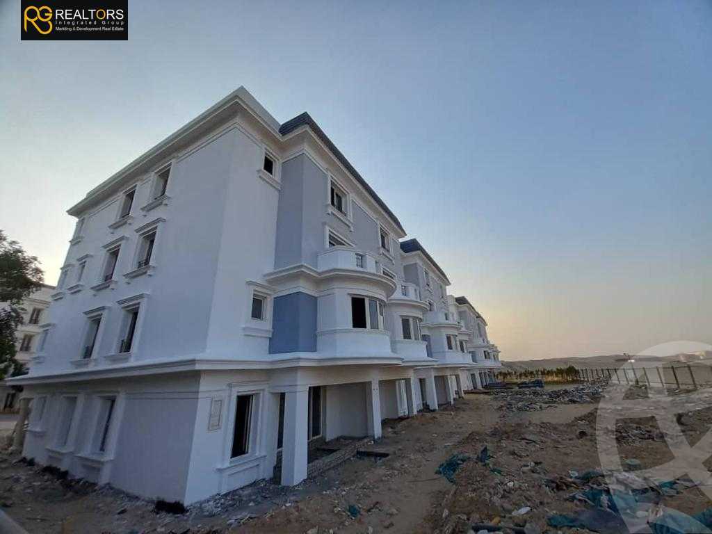 https://aqarmap.com.eg/ar/listing/3936672-for-sale-cairo-6th-of-october-compounds-mountain-view-giza-plateau