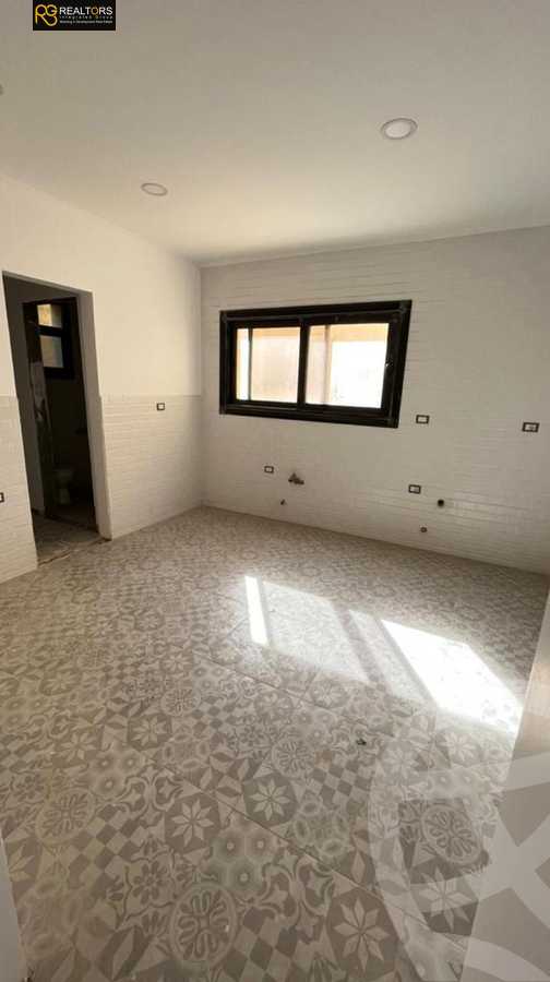 https://aqarmap.com.eg/ar/listing/3951084-for-sale-roaya-compound-zayed