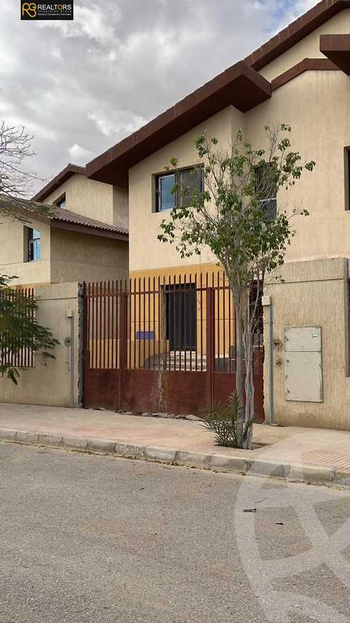 https://aqarmap.com.eg/ar/listing/3951084-for-sale-roaya-compound-zayed