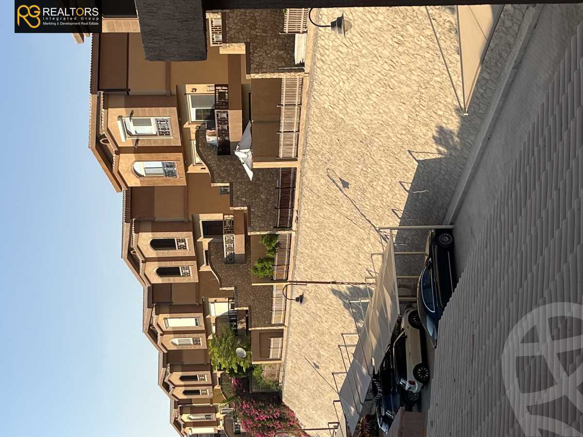 https://aqarmap.com.eg/ar/listing/4011834-for-sale-cairo-el-sheikh-zayed-city-compounds-in-sheikh-zayed-pyramids-walk