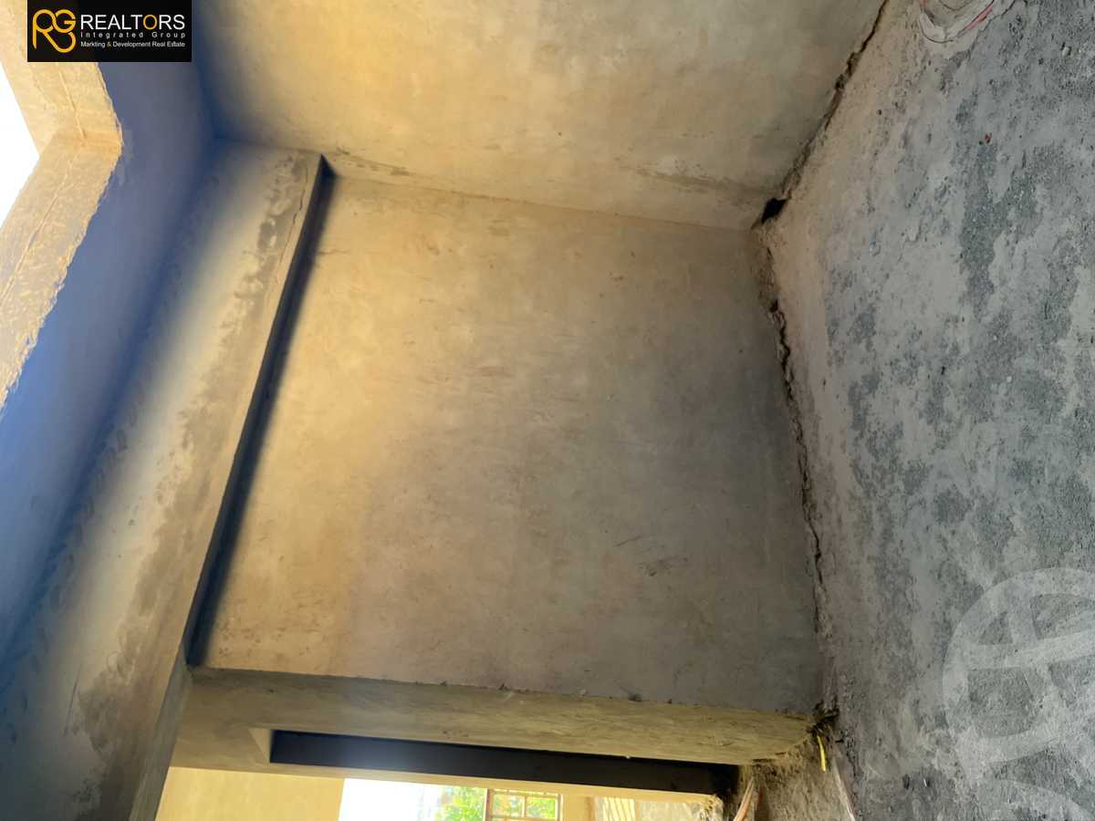 https://aqarmap.com.eg/ar/listing/4011834-for-sale-cairo-el-sheikh-zayed-city-compounds-in-sheikh-zayed-pyramids-walk