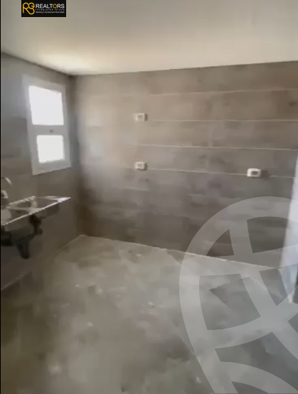 https://aqarmap.com.eg/ar/listing/4012944-for-sale-cairo-el-sheikh-zayed-city-compounds-in-sheikh-zayed-etapa