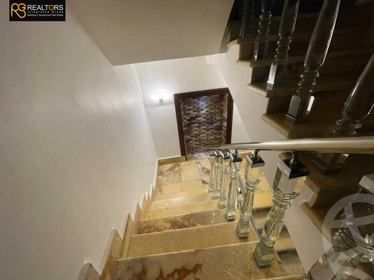 https://aqarmap.com.eg/ar/listing/4021610-for-sale-cairo-6th-of-october-compound-rihana