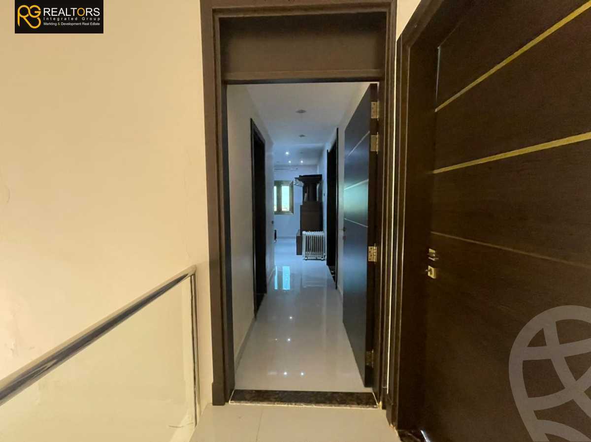 https://aqarmap.com.eg/ar/listing/4021610-for-sale-cairo-6th-of-october-compound-rihana