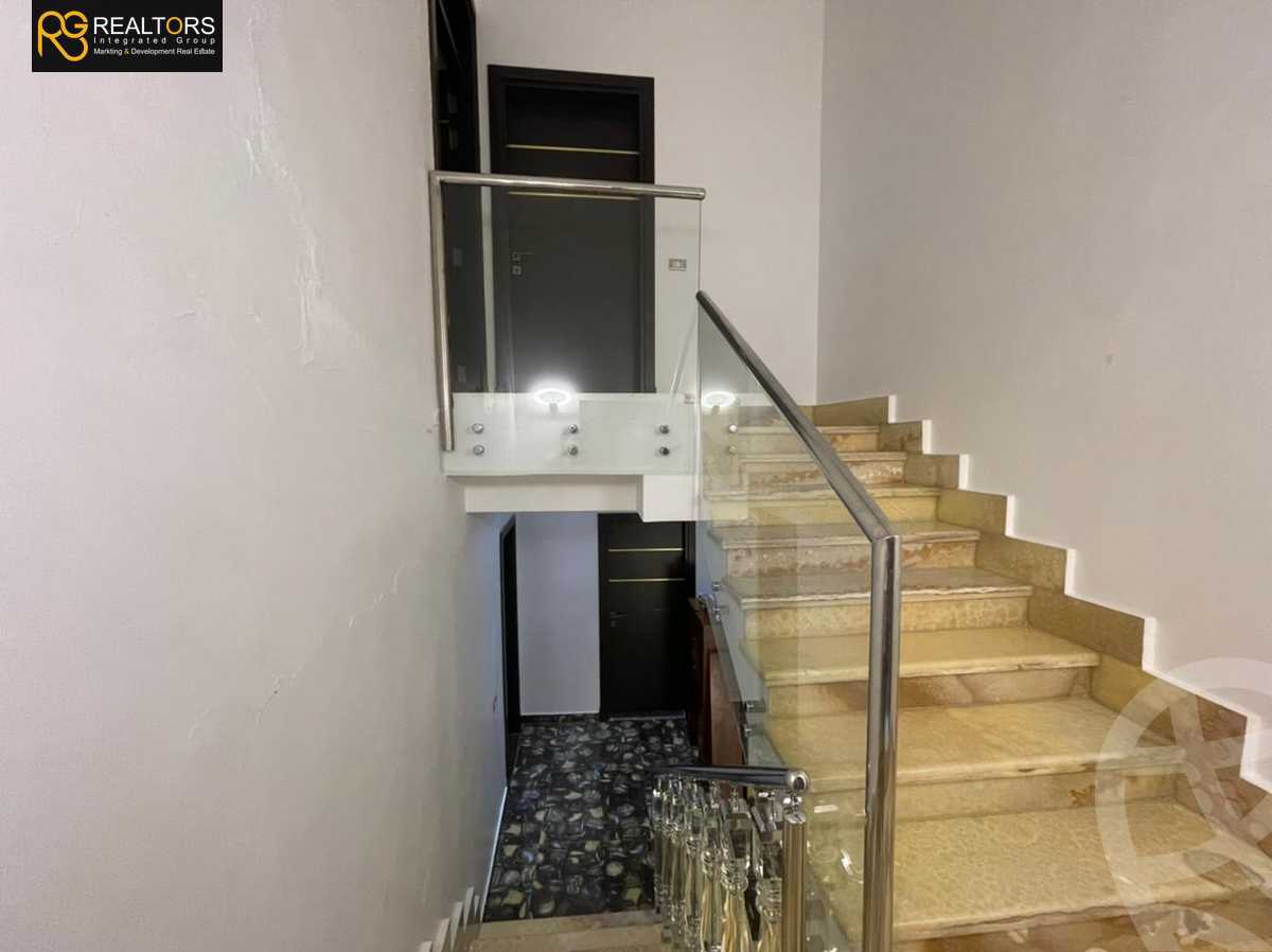 https://aqarmap.com.eg/ar/listing/4021610-for-sale-cairo-6th-of-october-compound-rihana