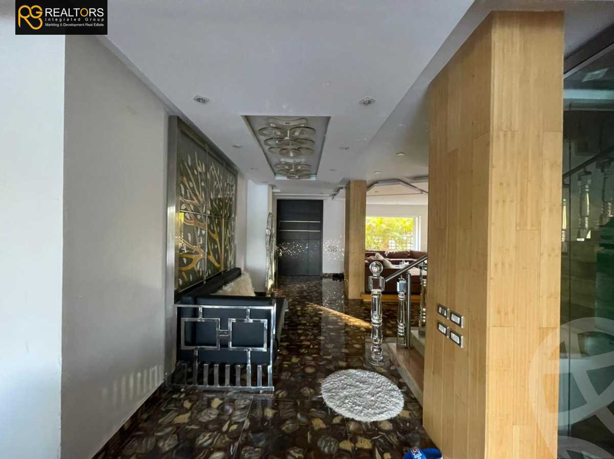 https://aqarmap.com.eg/ar/listing/4021610-for-sale-cairo-6th-of-october-compound-rihana