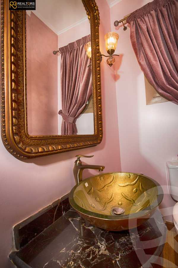 https://aqarmap.com.eg/en/listing/4027356-for-sale-cairo-el-sheikh-zayed-city-compounds-kmbwnd-ljry-swdyk