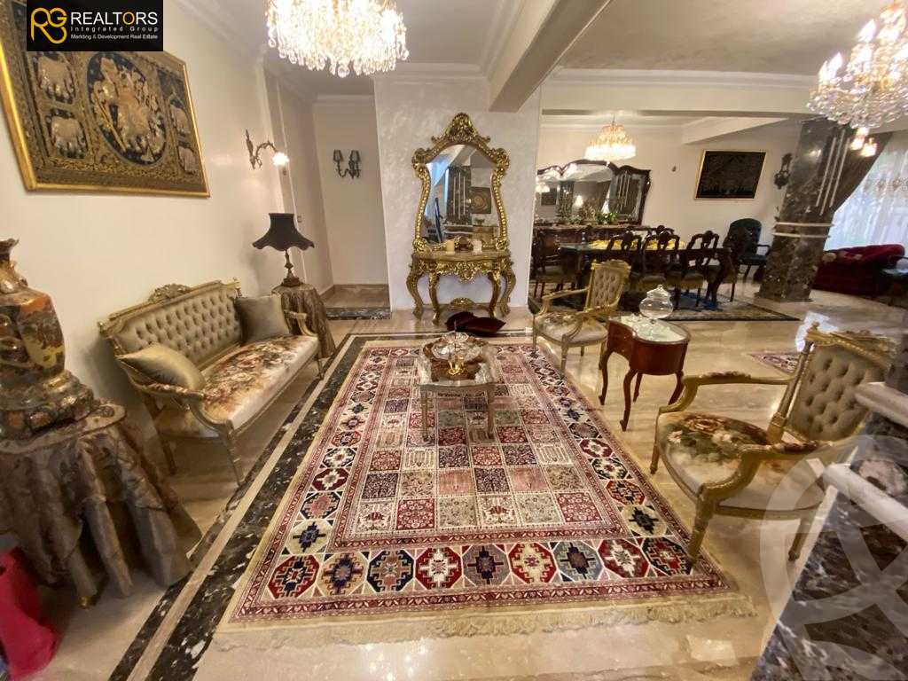 https://aqarmap.com.eg/ar/listing/4036771-for-sale-cairo-el-sheikh-zayed-city-compounds-in-sheikh-zayed-royal-city