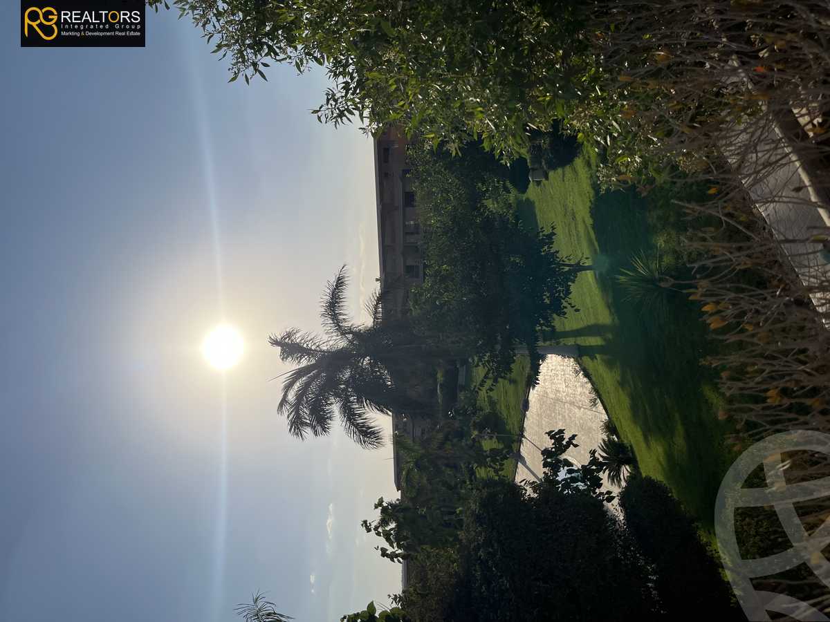 https://aqarmap.com.eg/en/listing/4037134-for-sale-cairo-el-sheikh-zayed-city-compounds-in-sheikh-zayed-pyramids-walk