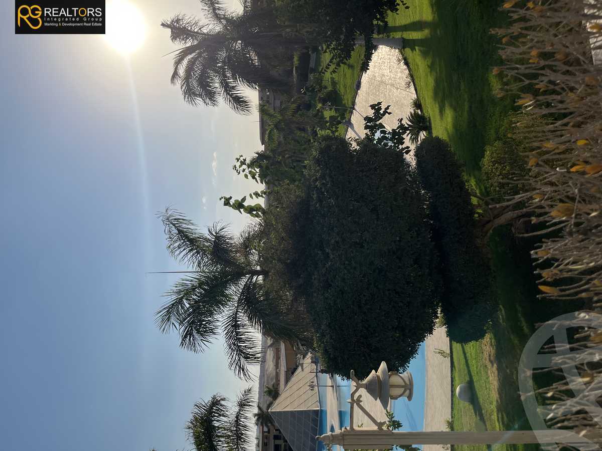 https://aqarmap.com.eg/en/listing/4037134-for-sale-cairo-el-sheikh-zayed-city-compounds-in-sheikh-zayed-pyramids-walk