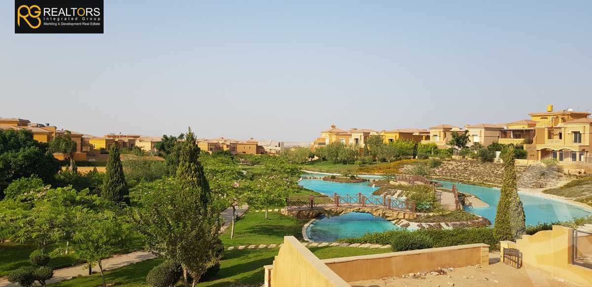 https://aqarmap.com.eg/en/listing/4038594-for-sale-cairo-el-sheikh-zayed-city-compounds-in-sheikh-zayed-royal-meadows
